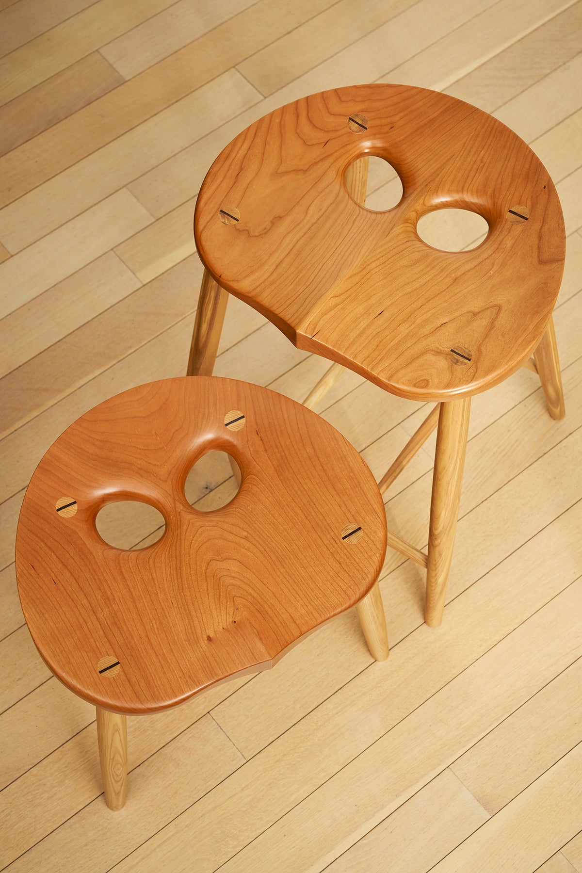 4-Legged Owl Stool